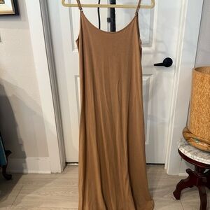 Bleusalt Maxi dress - camel - size 2 - pockets